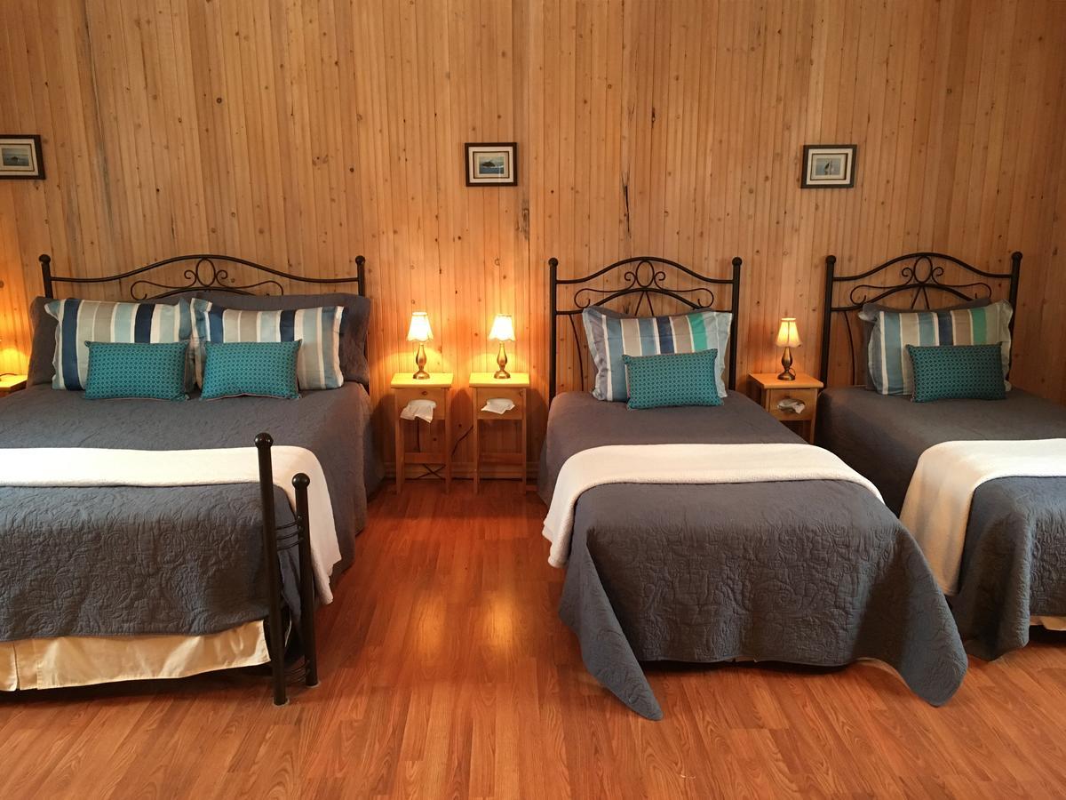 La Chouette Viree Bed & Breakfast Grandes Bergeronnes Bagian luar foto